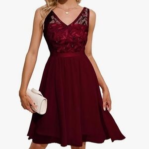 Red Midi V-neck Sleeveless Dress Size Large